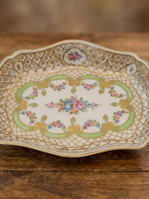 Porcelain Serving Basket Tray 100% Handmade, German Dresden