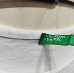 United Colors of Benetton White Long Sleeved T-Shirt Like New, Size 146-152 cm