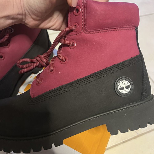 Timberland boots size 40, black and red
