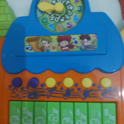 Educational toy phone-piano-animals like new