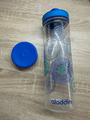 Aladdin water bottle used, blue 600ml