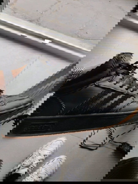 adidas παπούτσια