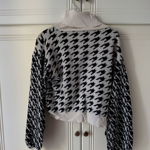 Vassia Kostara jumper S/M black like new