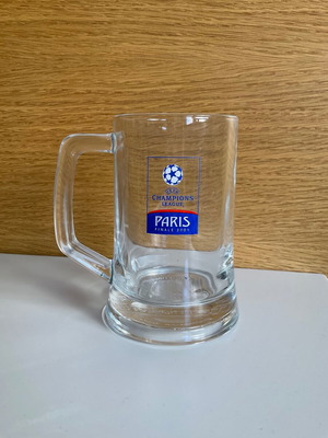 Колекционерска бирена чаша Heineken Paris 2006 Шампионска лига, нова