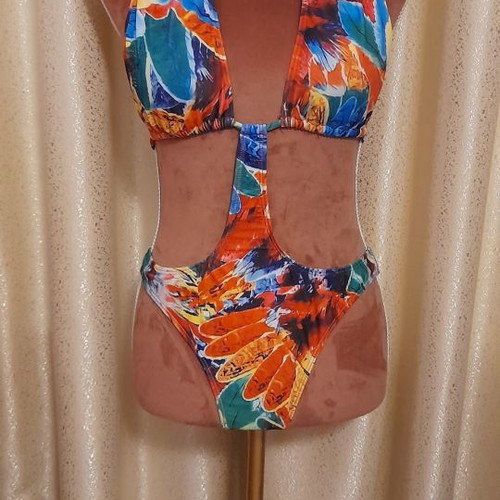 Swimsuit bikini + pareo