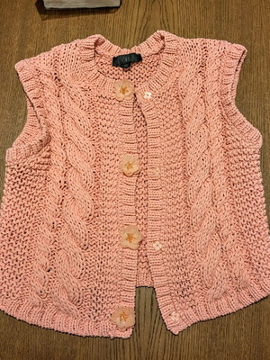 Zara pink knitted vest like new, size large