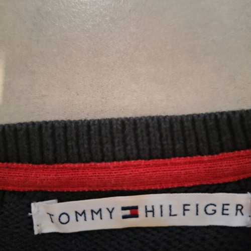Vintage Tommy Hilfiger sweater black like new, size S