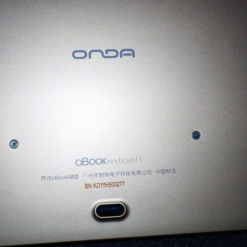 Onda Obook Tablet Keyboard new with 2 USB ports