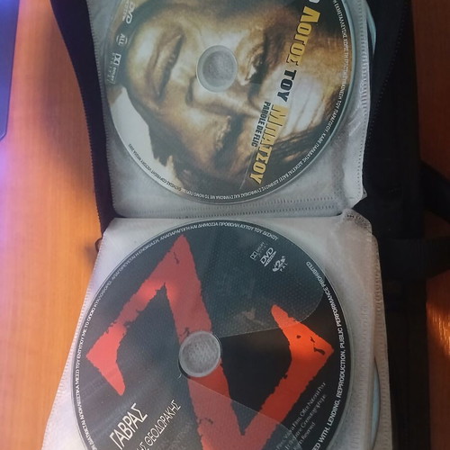 DVD with Greek subtitles like new