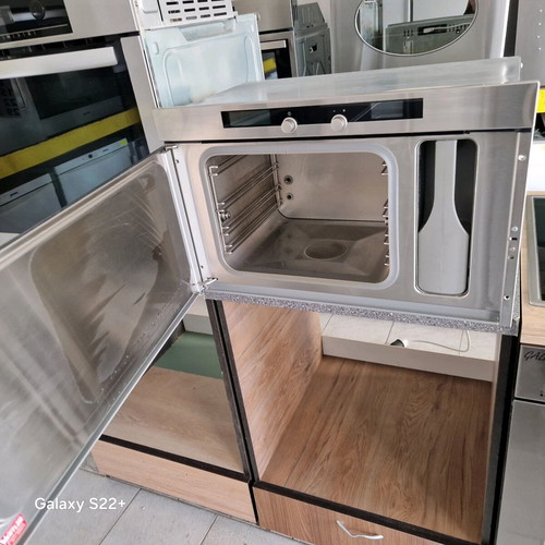 Miele DG2661 Built-in Steam Oven like new