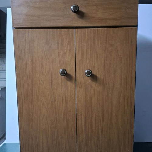 Shoe rack used 61x91