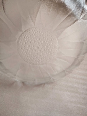 Serving platter flower shaped new