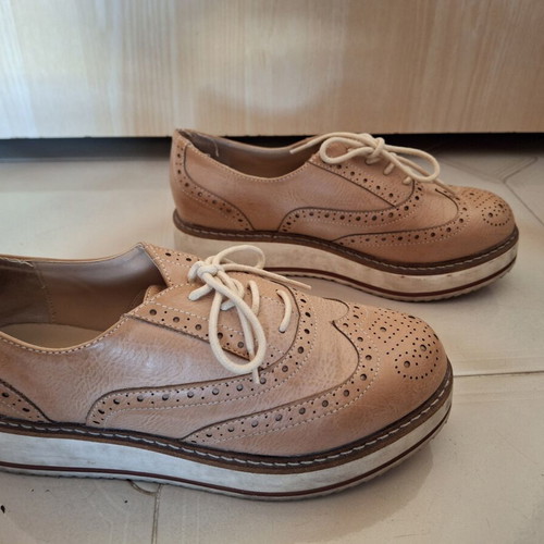 Oxford Exe boots size 37 used, beige and pink