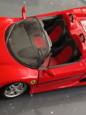 Ferrari F50 μοντέλο 1:24 της Maisto σαν καινούργιο
