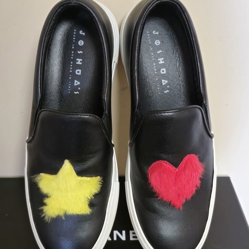 Joshua's original women's leather shoes with heart and star, like new