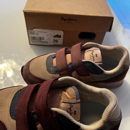 Pepe Jeans athletic shoes used, size 29, multicolor