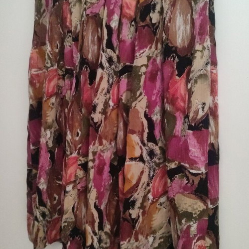 Maxi skirt with abstract floral patterns, like new, one size, cotton