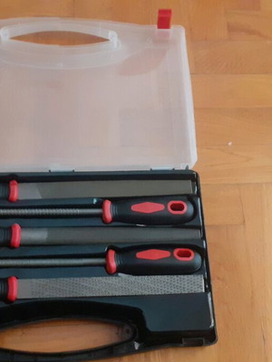 Set of 5 files and rasps like new in case