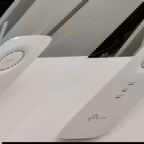 TP-LINK Wi-Fi Range Extender RE450