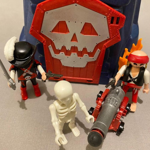 Playmobil pirates set