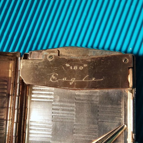 Eagle 1.80" tobacco case with lighter used with mirror