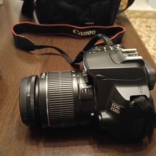 Canon EOS 250D Camera with Extra EFS 55-250mm Lens, Tripod TR472 and Bag like new