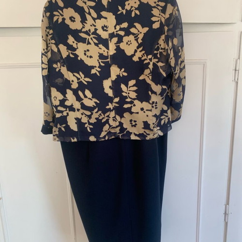 Chris evening dress set with bolero like new, dark blue and gold lace