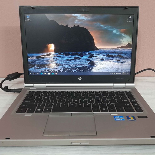 HP EliteBook 8460p laptop, Intel Core i5, 14-inch screen, 256GB SSD