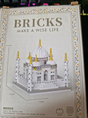 Taj Mahal building blocks new