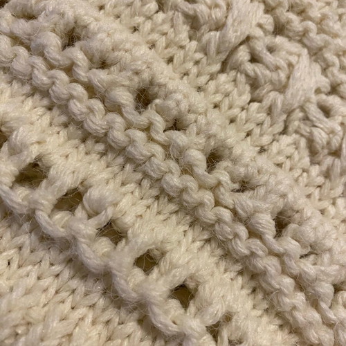 MANGO knitted sweater like new, size S/M, white