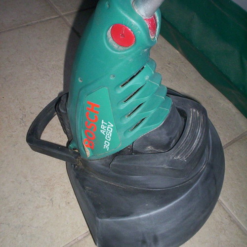 Bosch 450 W grass trimmer used, model ART 30 GSDV