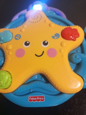 Sleep projector used with sea sounds and classic lullaby