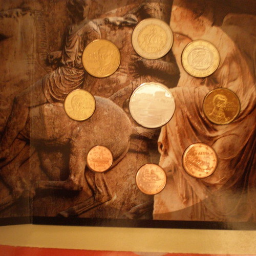 Triptych Bank of Greece 2008 new, New Acropolis Museum