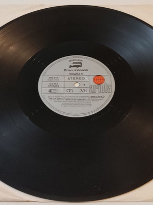 Brian Johnson Volumen 2 βινύλιο LP μεταχειρισμένο, hard rock