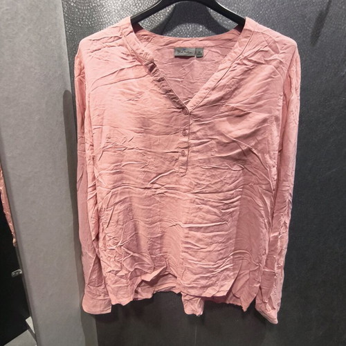 Blu Motion airy blouse pink like new