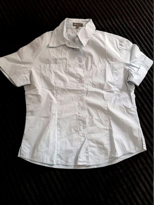 Blue boys' shirt like new for 9-10 years old