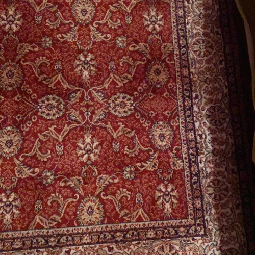 Summer viscose rug with 3 runners like new