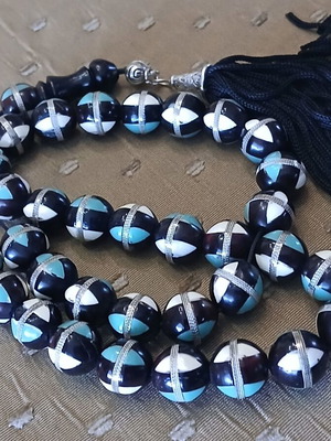 Kouk Worry Beads like new, Egyptian craft made of Brazilian coconut wood