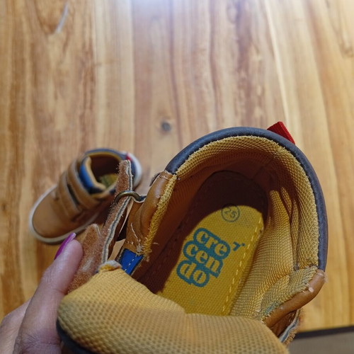 Crecendo children's boots size 25 used
