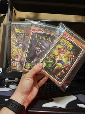 PSP games σαν καινούργιο Medievil, Crash mind over mutant, Dragon Ball tag team