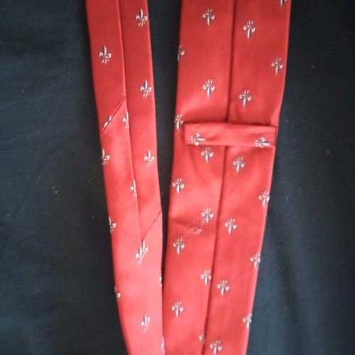 Zara tie like new, red