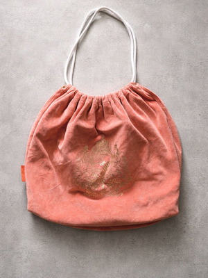Velour coral bag like new with gold detail