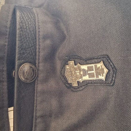 Harley Davidson leather jacket like new, size M-L