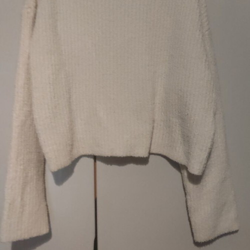 Knitted cardigan Bershka white size L used