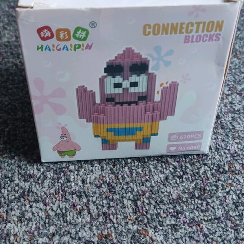 Patrick Blocks new, 610 pieces with instructions