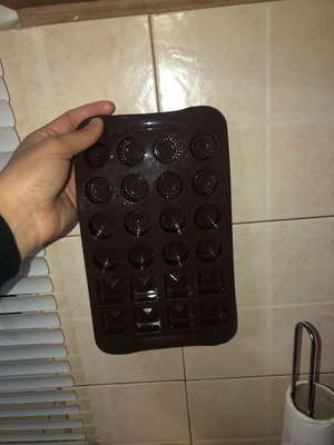 Silicone mold for chocolates like new