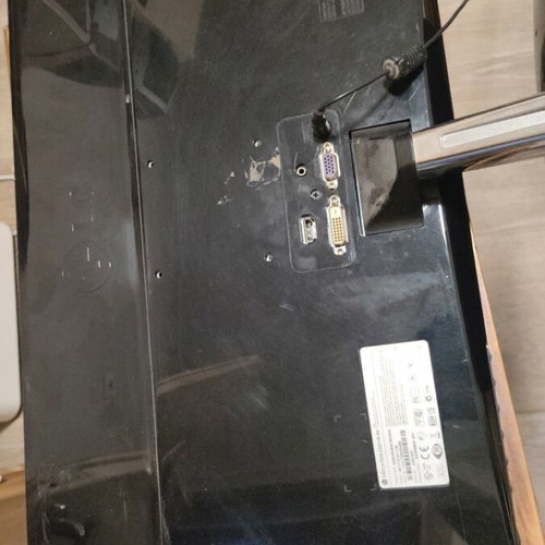 LG Flatron E2251VR VR-BN computer monitor used