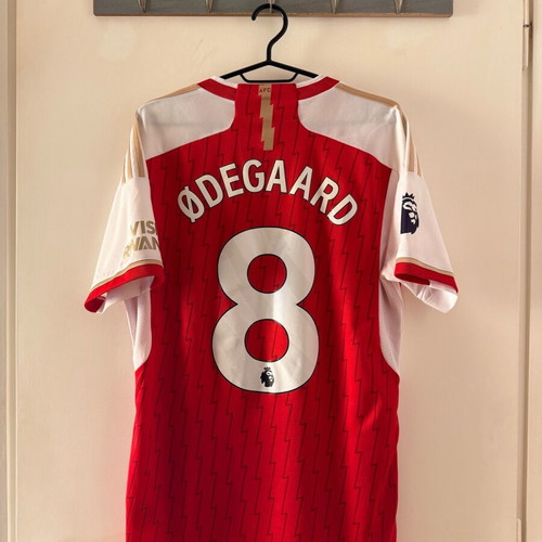 Arsenal jersey 2023/24 like new, size M
