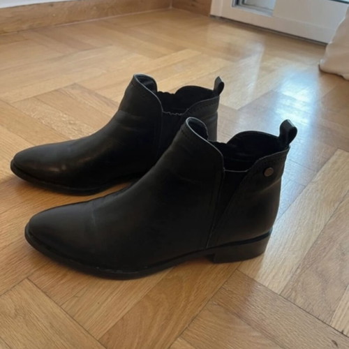 Exe leather ankle boots like new, size 38, black