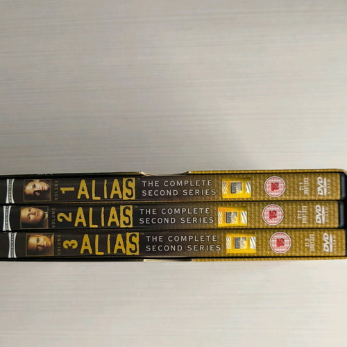 Alias DVD Set Seasons 1 and 2 like new